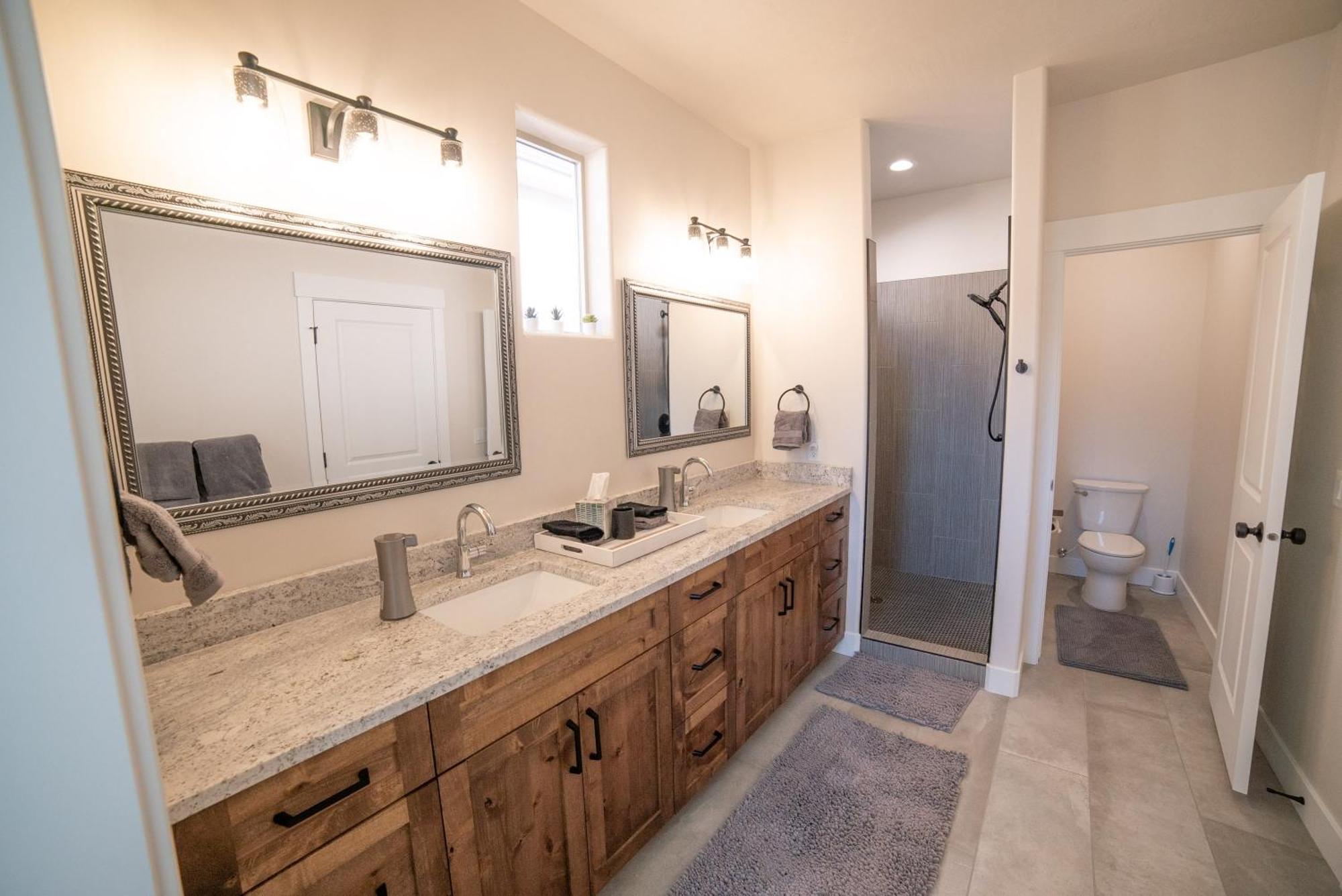 Hollywood Hangout - New West Properties Kanab Exteriör bild