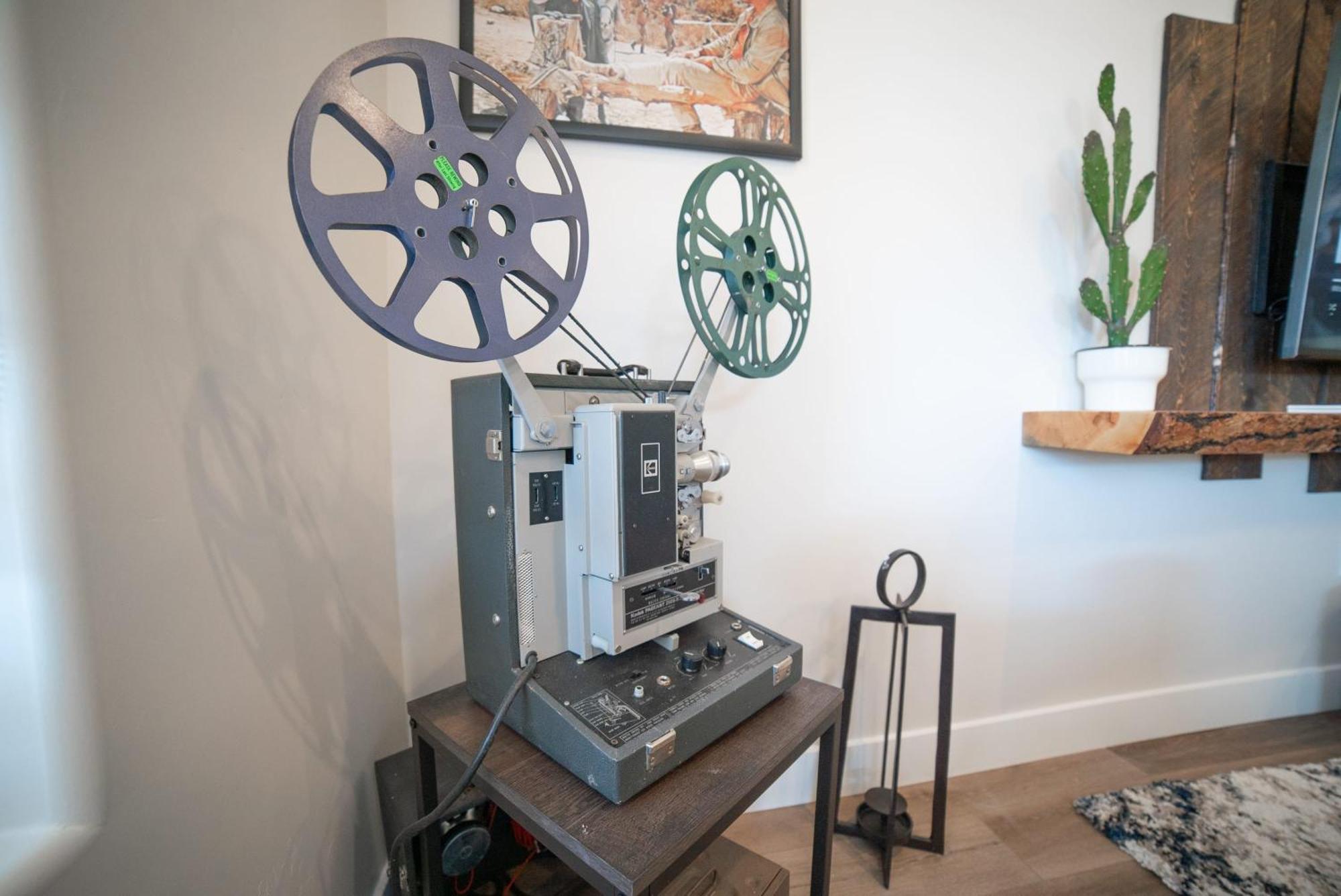 Hollywood Hangout - New West Properties Kanab Exteriör bild