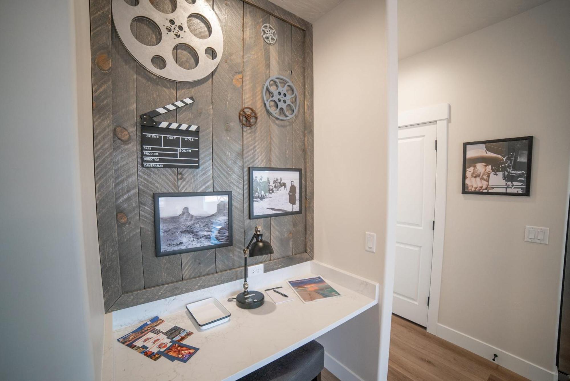 Hollywood Hangout - New West Properties Kanab Exteriör bild