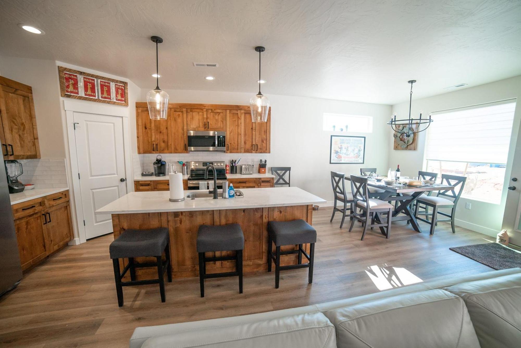 Hollywood Hangout - New West Properties Kanab Exteriör bild