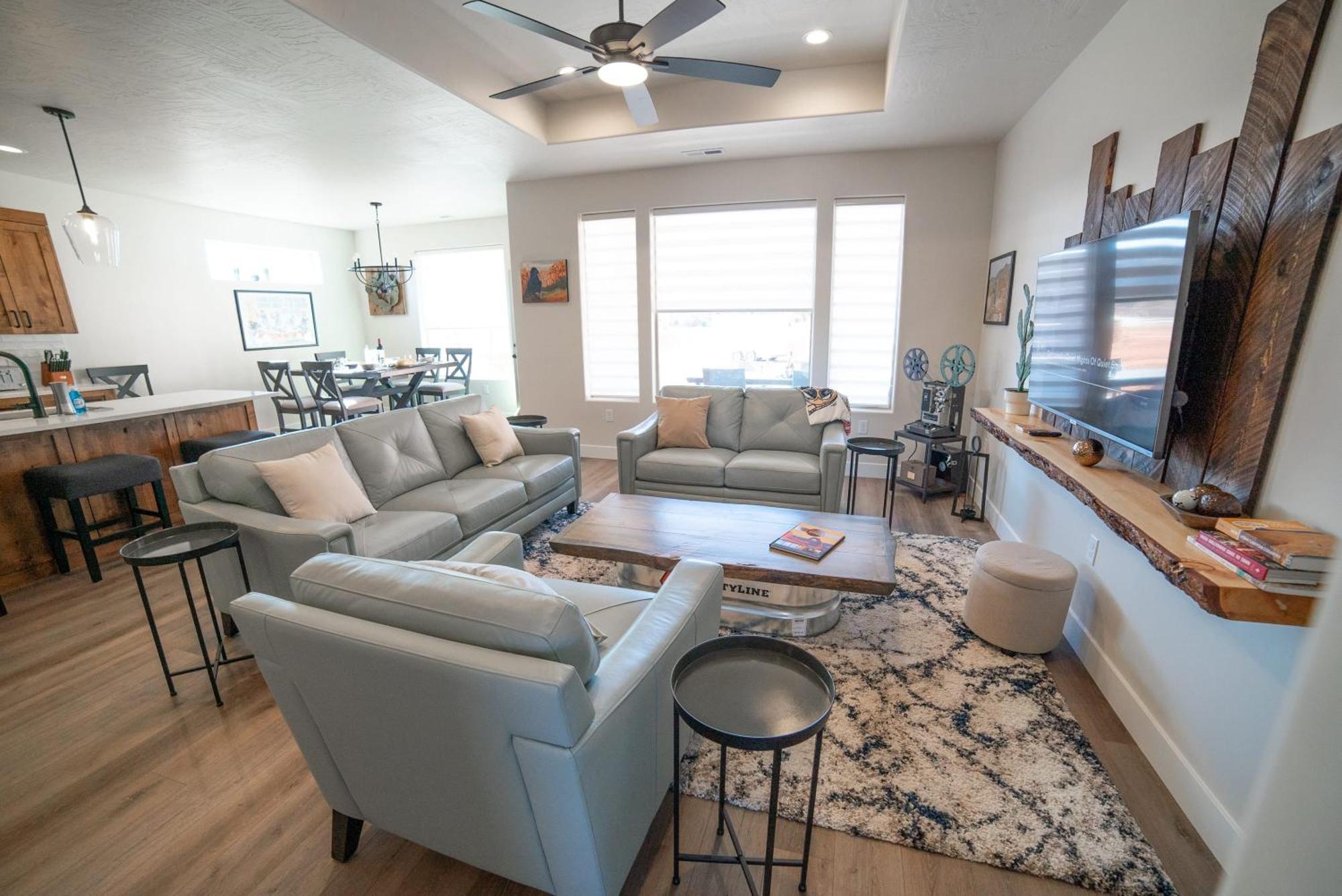 Hollywood Hangout - New West Properties Kanab Exteriör bild